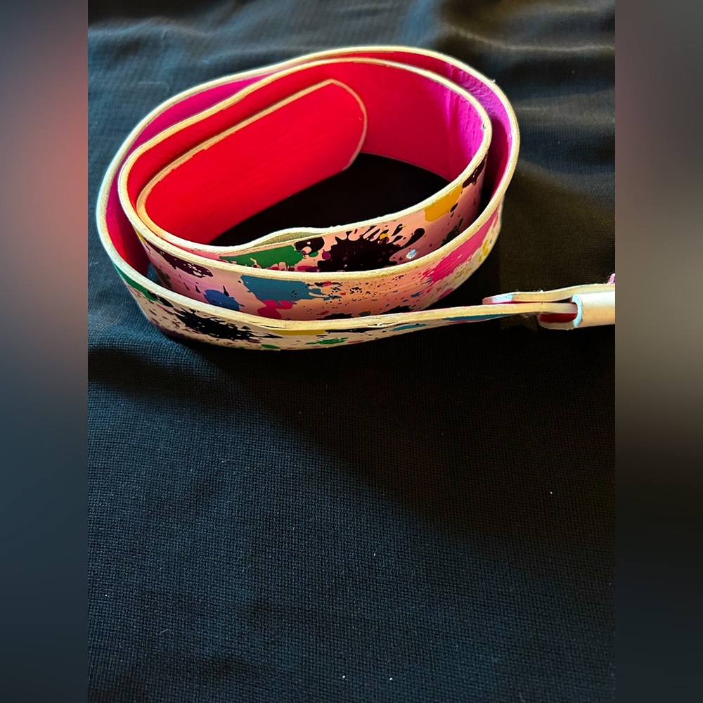 RAMPAGE VTG Neon Paint splatter belt. Size S/M.